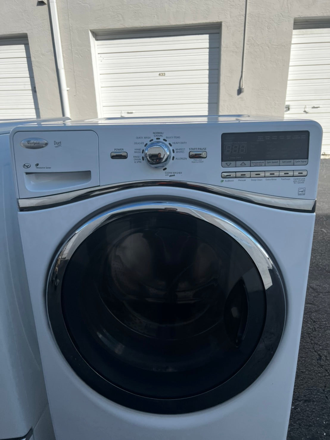 Whirlpool Washer and Dryer Front Load with Pedestal Whirlpool Washer and Dryer Front Load with Pedestal